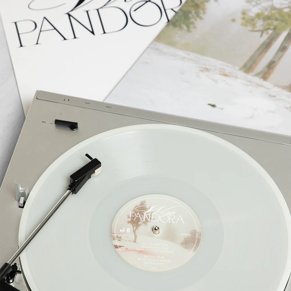 Pandora Milky Clear Vinyl